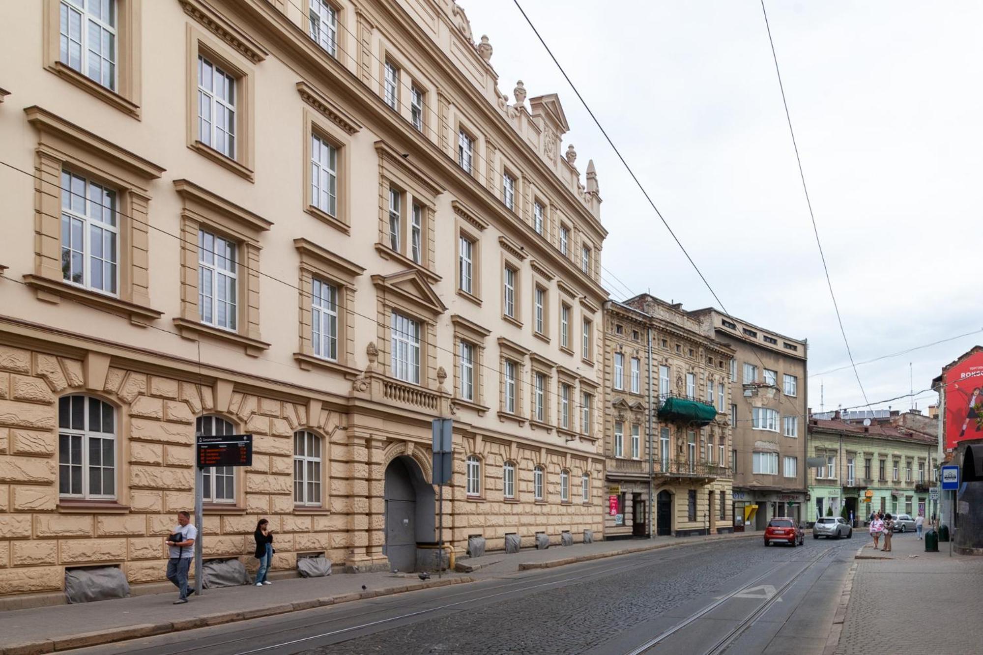 Royal Apartment On Franka 28 Lviv Exterior foto