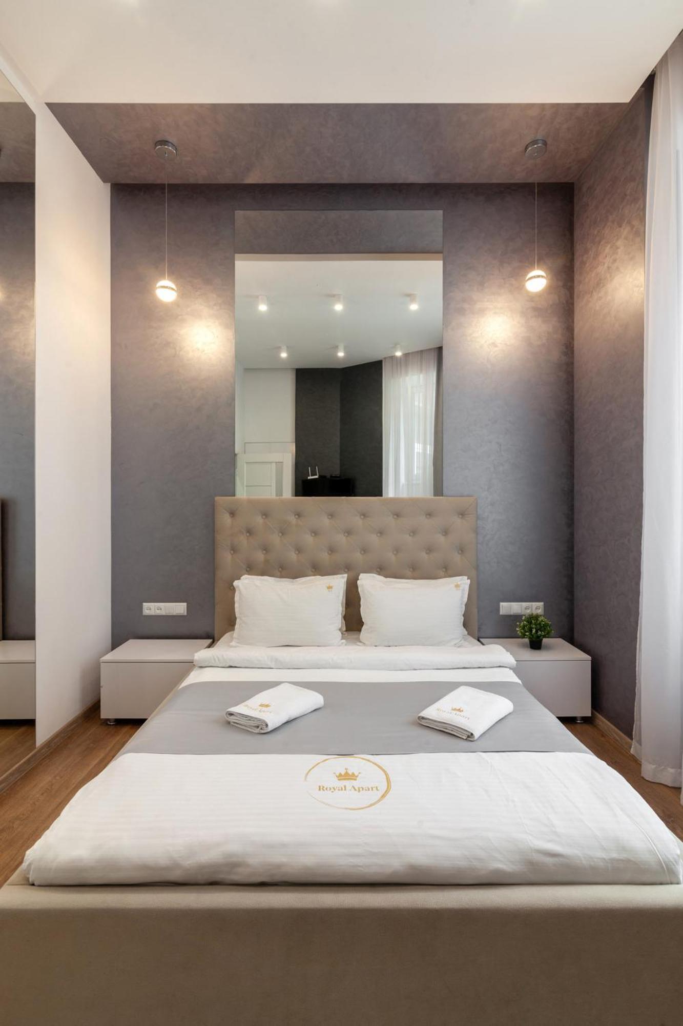 Royal Apartment On Franka 28 Lviv Exterior foto